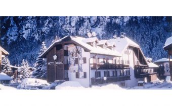 Hotel Medil - Campitello in Val di Fassa , Italy image 1 